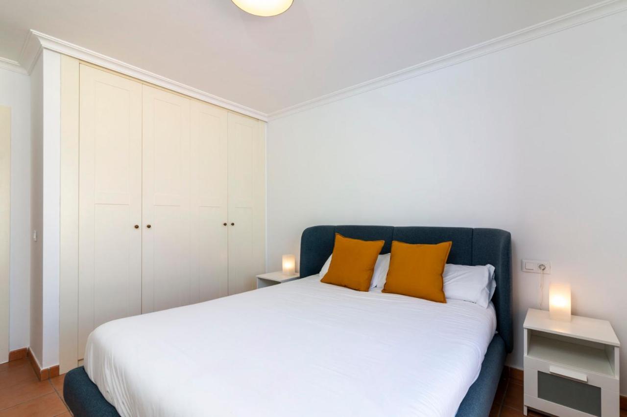 Homeforguest Apartamento En La Tejita Con Piscina, Terraza Y Wifi 格拉纳迪利亚-德阿沃纳 外观 照片