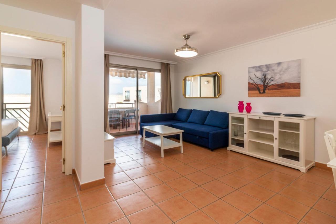 Homeforguest Apartamento En La Tejita Con Piscina, Terraza Y Wifi 格拉纳迪利亚-德阿沃纳 外观 照片