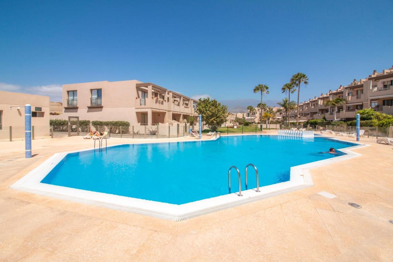 Homeforguest Apartamento En La Tejita Con Piscina, Terraza Y Wifi 格拉纳迪利亚-德阿沃纳 外观 照片